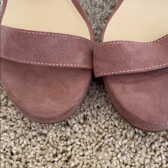 Pink heels - Picture 2 of 5